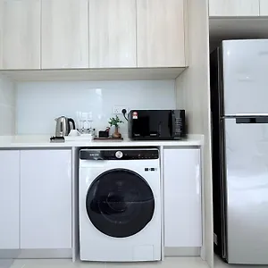Apartment The Shore Cbd By Laxzone, Kota Kinabalu